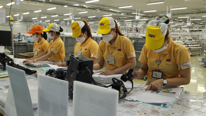 Cùng đóng BHXH 15 năm, vì sao nữ hưởng lương hưu 45%, nam chỉ 40%?- Ảnh 2. Cùng đóng BHXH 15 năm, vì sao nữ hưởng lương hưu 45%, nam chỉ 40%?- Ảnh 2.