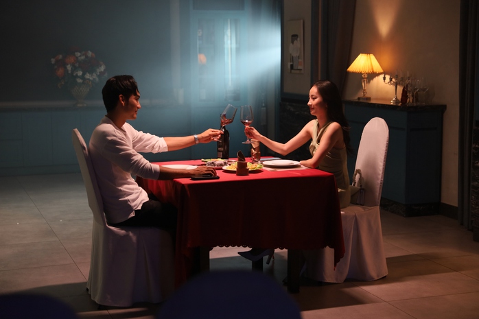 Nam thần "Rừng thế mạng" chu du thế giới trong gương- Ảnh 5. Nam thần "Rừng thế mạng" chu du thế giới trong gương- Ảnh 5.