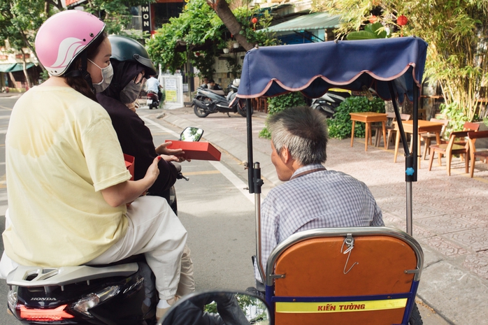 Trà Ngọc Hằng và con gái tất bật thiện nguyện- Ảnh 10. Trà Ngọc Hằng và con gái tất bật thiện nguyện- Ảnh 10.