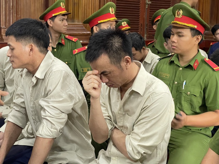 Vụ “cát tặc" ở Cần Giờ: Tòa án đã tuyên ra sao?- Ảnh 1. Vụ “cát tặc" ở Cần Giờ: Tòa án đã tuyên ra sao?- Ảnh 1.