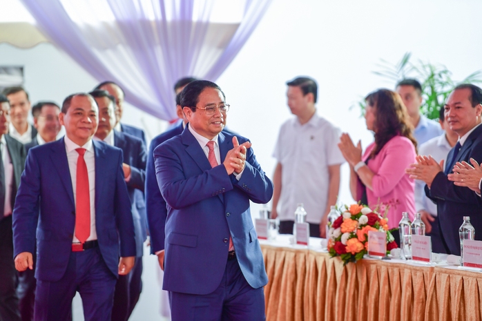 Thủ tướng dự lễ khởi công dự án Trung tâm Hội chợ Triển lãm Quốc gia rộng 90 ha- Ảnh 1. Thủ tướng dự lễ khởi công dự án Trung tâm Hội chợ Triển lãm Quốc gia rộng 90 ha- Ảnh 1.