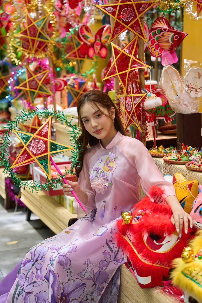 Người Hà Nội háo hức với không gian trung thu truyền thống- Ảnh 1. Người Hà Nội háo hức với không gian trung thu truyền thống- Ảnh 1.