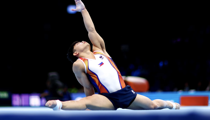 Olympic 2024: "Ông hoàng TDDC" Carlos Yulo giành HCV cho Philippines- Ảnh 2. Olympic 2024: "Ông hoàng TDDC" Carlos Yulo giành HCV cho Philippines- Ảnh 2.
