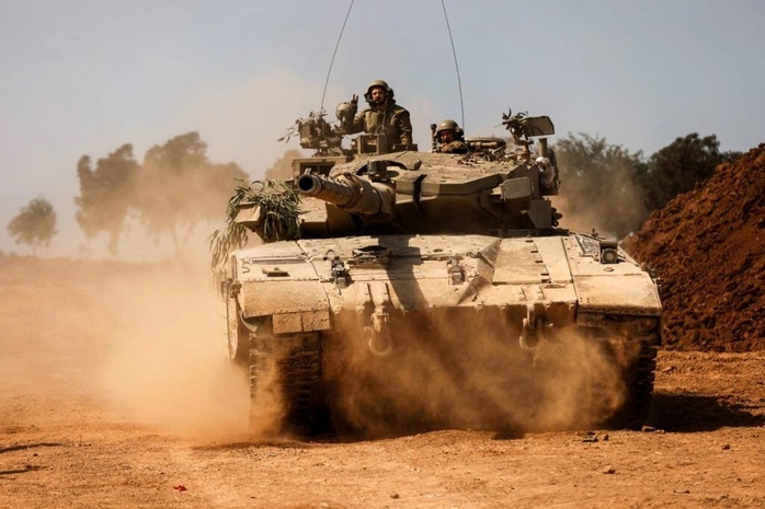 Một xe tăng của lực lượng Israel. Ảnh: Reuters Một xe tăng của lực lượng Israel. Ảnh: Reuters