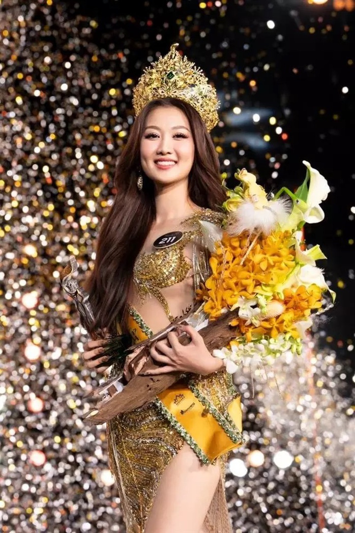BTC lên tiếng về thông tin "Tân hoa hậu Hòa bình Việt Nam 2024 là cháu gái"- Ảnh 1. BTC lên tiếng về thông tin "Tân hoa hậu Hòa bình Việt Nam 2024 là cháu gái"- Ảnh 1.