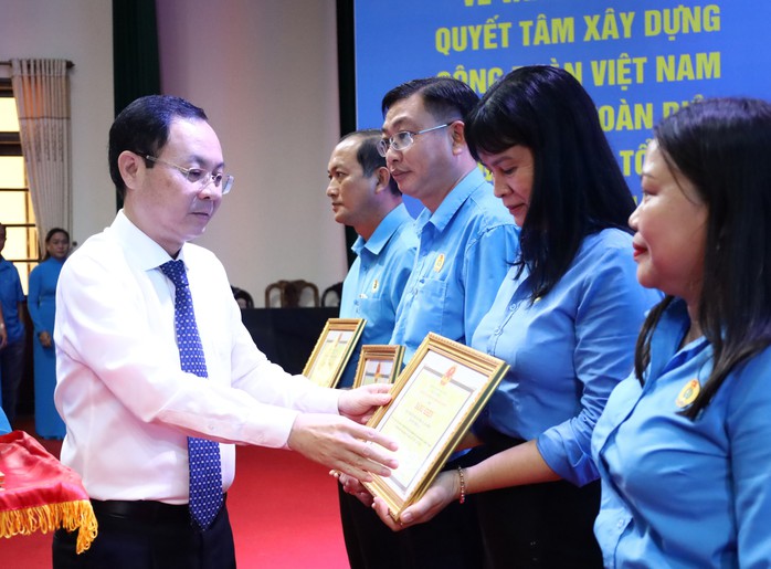 Vinh danh 95 thợ giỏi ở Cần Thơ- Ảnh 3. Vinh danh 95 thợ giỏi ở Cần Thơ- Ảnh 3.