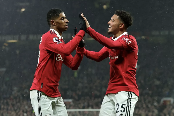 Rashford và Sancho hợp tác làm "ông chủ" bên ngoài sân cỏ- Ảnh 5. Rashford và Sancho hợp tác làm "ông chủ" bên ngoài sân cỏ- Ảnh 5.