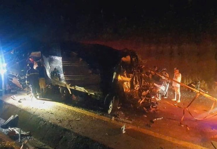 Tai nạn liên hoàn ở Đắk Lắk: 2 người chết, 4 người bị thương- Ảnh 1. Tai nạn liên hoàn ở Đắk Lắk: 2 người chết, 4 người bị thương- Ảnh 1.