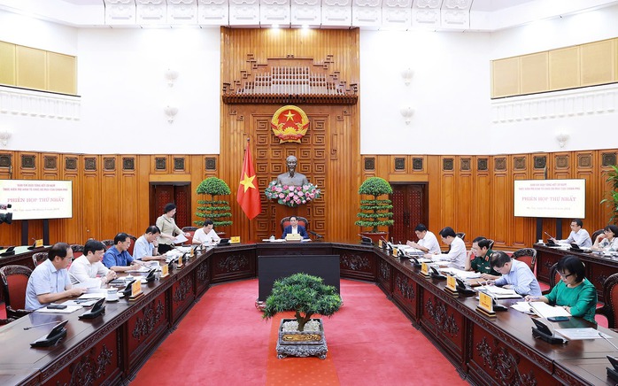 Giảm hợp lý số lượng các bộ, cơ quan ngang bộ- Ảnh 1. Giảm hợp lý số lượng các bộ, cơ quan ngang bộ- Ảnh 1.