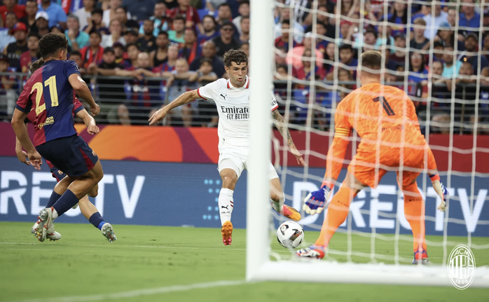 Barcelona hụt bước trước AC Milan, Real Madrid thắng nhàn nhã Chelsea- Ảnh 6. Barcelona hụt bước trước AC Milan, Real Madrid thắng nhàn nhã Chelsea- Ảnh 6.