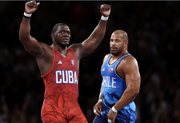 "Siêu võ sĩ" Mijain Lopez Nuñez – VĐV đầu tiên giành HCV tại 5 kỳ Olympic- Ảnh 1. "Siêu võ sĩ" Mijain Lopez Nuñez – VĐV đầu tiên giành HCV tại 5 kỳ Olympic- Ảnh 1.