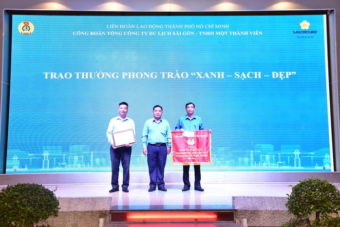Báo Người Lao Động ký kết phối hợp hoạt động với LĐLĐ quận 7- Ảnh 7. Báo Người Lao Động ký kết phối hợp hoạt động với LĐLĐ quận 7- Ảnh 7.