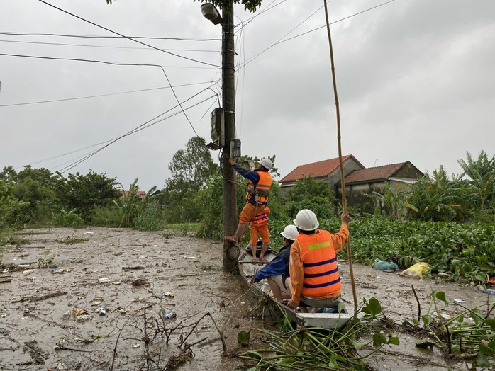 EVNCPC chủ động ứng phó với thiên tai năm 2024- Ảnh 2. EVNCPC chủ động ứng phó với thiên tai năm 2024- Ảnh 2.