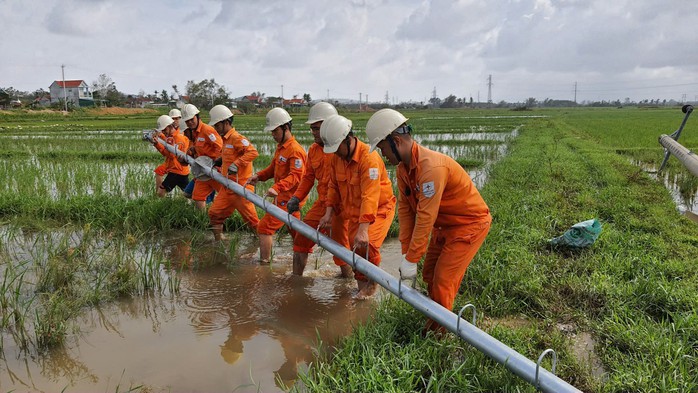 EVNCPC chủ động ứng phó với thiên tai năm 2024- Ảnh 1. EVNCPC chủ động ứng phó với thiên tai năm 2024- Ảnh 1.
