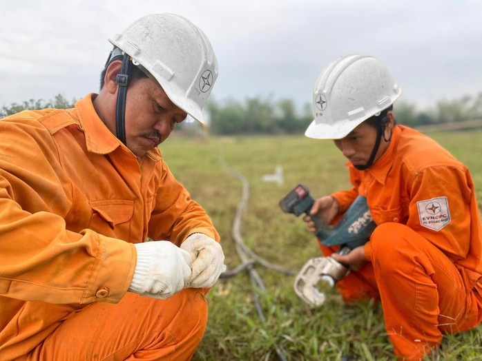 EVNCPC chủ động ứng phó với thiên tai năm 2024- Ảnh 4. EVNCPC chủ động ứng phó với thiên tai năm 2024- Ảnh 4.