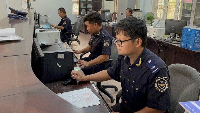 Ngành thuế, hải quan sẽ sắp xếp, tinh gọn như thế nào? - Ảnh 1. Ngành thuế, hải quan sẽ sắp xếp, tinh gọn như thế nào? - Ảnh 1.