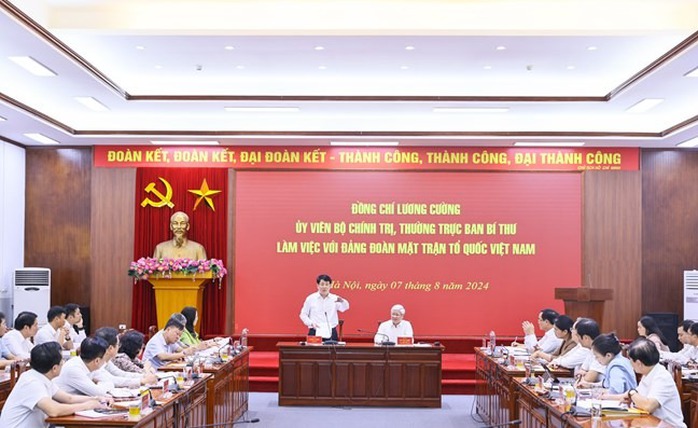 Thường trực Ban Bí thư Lương Cường làm việc với Đảng đoàn MTTQ Việt Nam- Ảnh 1. Thường trực Ban Bí thư Lương Cường làm việc với Đảng đoàn MTTQ Việt Nam- Ảnh 1.