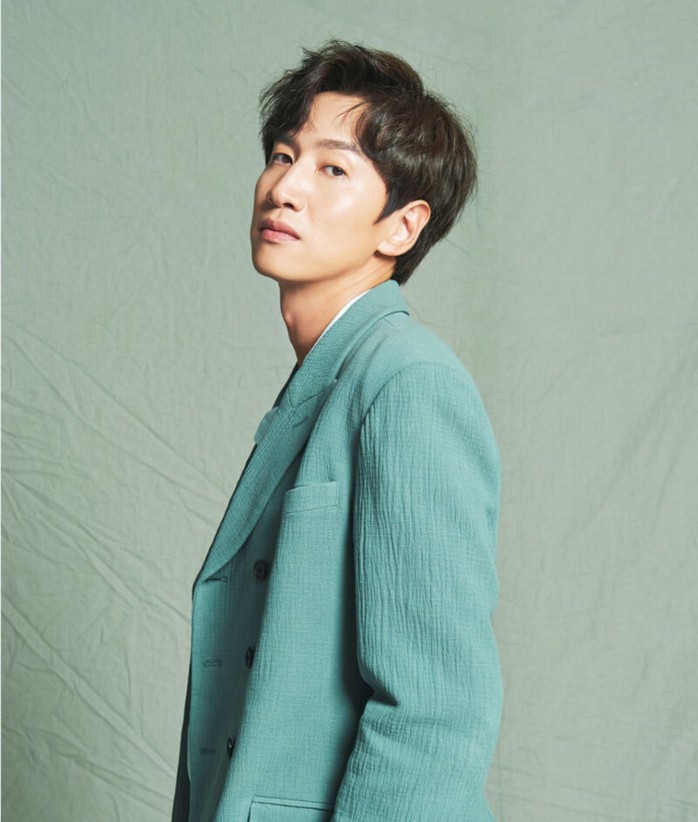 "Dao Ánh" Hoàng Hà đóng cặp "hươu cao cổ" Lee Kwang-soo- Ảnh 4. "Dao Ánh" Hoàng Hà đóng cặp "hươu cao cổ" Lee Kwang-soo- Ảnh 4.