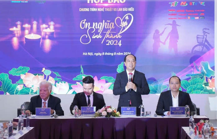 Khắc sâu đạo hiếu trong "Ơn nghĩa sinh thành"- Ảnh 1. Khắc sâu đạo hiếu trong "Ơn nghĩa sinh thành"- Ảnh 1.