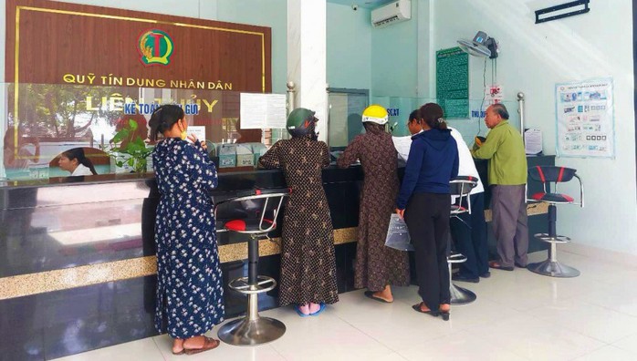 Bất ngờ vụ chuyển 90 triệu để nhận "bưu phẩm" 180 triệu đồng từ nước ngoài gửi về- Ảnh 1. Bất ngờ vụ chuyển 90 triệu để nhận "bưu phẩm" 180 triệu đồng từ nước ngoài gửi về- Ảnh 1.