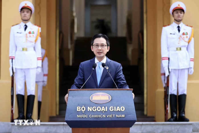 Trang trọng Lễ Thượng cờ ASEAN- Ảnh 2. Trang trọng Lễ Thượng cờ ASEAN- Ảnh 2.