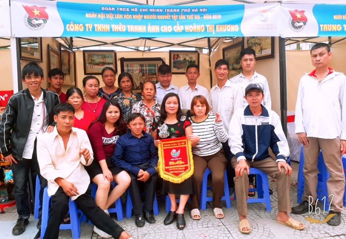 NÂNG BƯỚC NGƯỜI LAO ĐỘNG: Điểm tựa dành cho người khuyết tật- Ảnh 1. NÂNG BƯỚC NGƯỜI LAO ĐỘNG: Điểm tựa dành cho người khuyết tật- Ảnh 1.