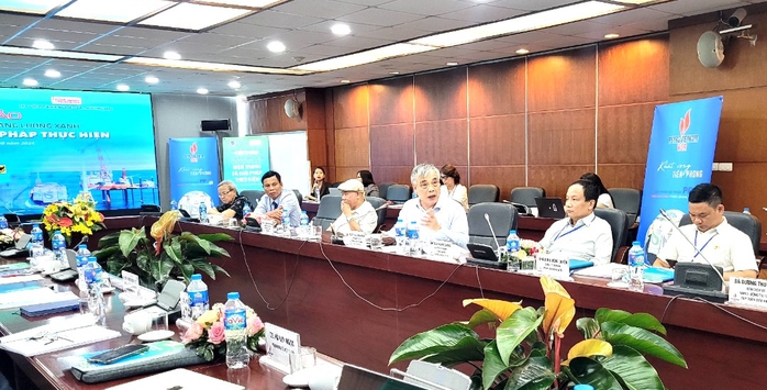 PGS-TS Trần Đình Thiên: Xã hội phản ứng khi giá điện tăng gây khó cho thu hút đầu tư- Ảnh 1. PGS-TS Trần Đình Thiên: Xã hội phản ứng khi giá điện tăng gây khó cho thu hút đầu tư- Ảnh 1.