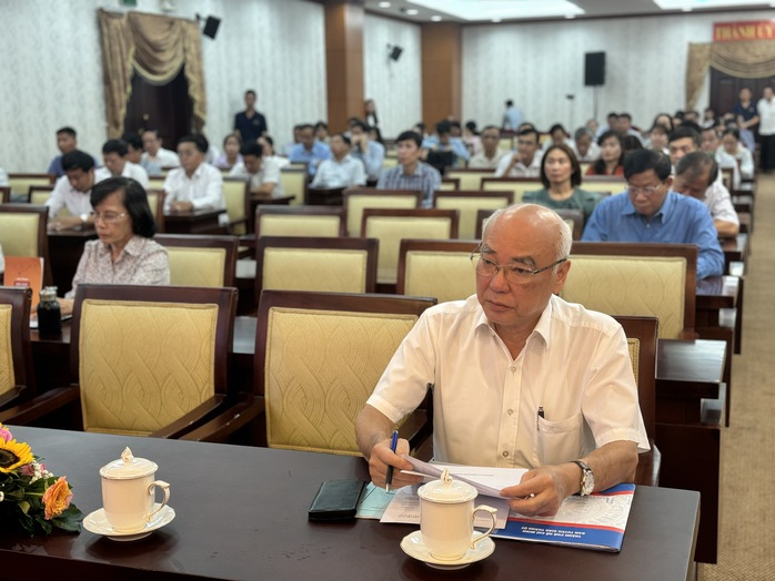 TP HCM: Phổ biến Luật Căn cước và Luật Lực lượng tham gia bảo vệ ANTT ở cơ sở- Ảnh 1. TP HCM: Phổ biến Luật Căn cước và Luật Lực lượng tham gia bảo vệ ANTT ở cơ sở- Ảnh 1.