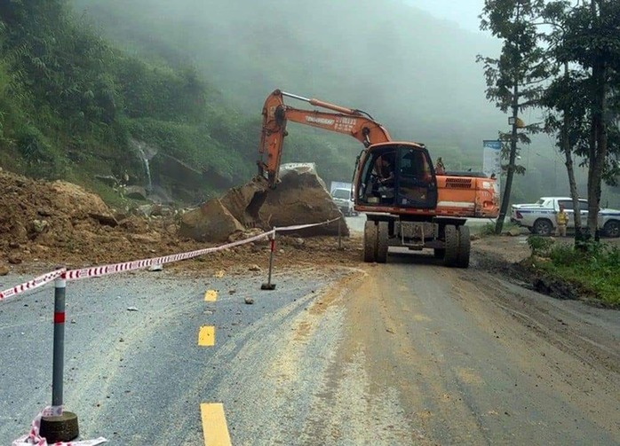 Sau Hà Giang, tiếp tục công bố tình huống khẩn cấp về thiên tai tại Lào Cai- Ảnh 1. Sau Hà Giang, tiếp tục công bố tình huống khẩn cấp về thiên tai tại Lào Cai- Ảnh 1.