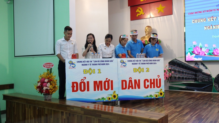 TP HCM: Sôi nổi thi đua mừng Công đoàn Việt Nam 95 tuổi- Ảnh 3. TP HCM: Sôi nổi thi đua mừng Công đoàn Việt Nam 95 tuổi- Ảnh 3.