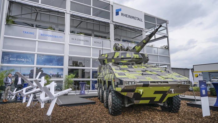 NATO - Ukraine họp kín, bàn tới "vùng hoạt động mới"- Ảnh 1. NATO - Ukraine họp kín, bàn tới "vùng hoạt động mới"- Ảnh 1.