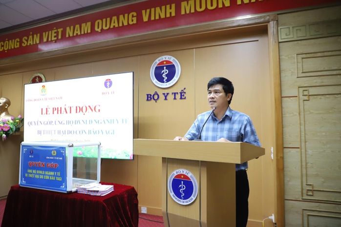 Trên đường đi làm về, phó trưởng trạm y tế bị nước lũ cuốn trôi- Ảnh 2. Trên đường đi làm về, phó trưởng trạm y tế bị nước lũ cuốn trôi- Ảnh 2.