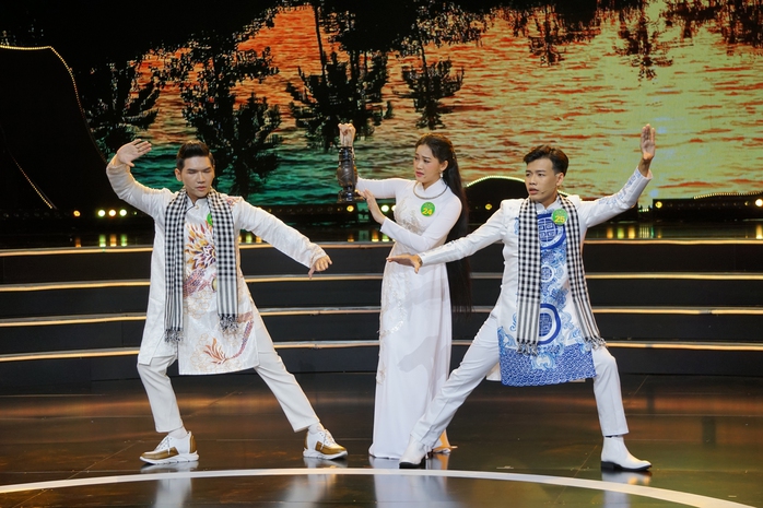 Hào hứng với vòng chung kết "Chuông vàng vọng cổ" 2024- Ảnh 1. Hào hứng với vòng chung kết "Chuông vàng vọng cổ" 2024- Ảnh 1.