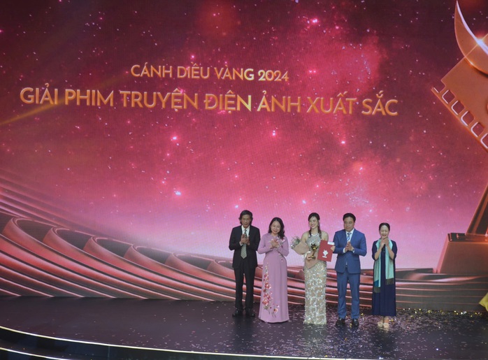 Phim Mai thắng lớn giải Cánh Diều Vàng 2024, Trấn Thành vắng mặt- Ảnh 1. Phim Mai thắng lớn giải Cánh Diều Vàng 2024, Trấn Thành vắng mặt- Ảnh 1.