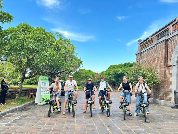 Huế hướng đến th&agrave;nh phố xe đạp- Ảnh 1.