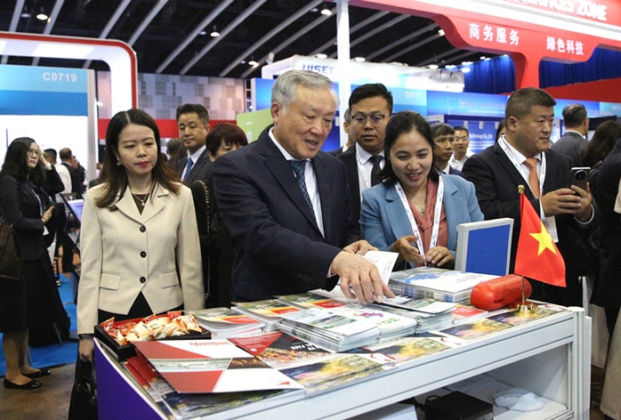Phó Thủ tướng Thường trực dự Hội nghị Thượng đỉnh Vành đai và Con đường- Ảnh 3. Phó Thủ tướng Thường trực dự Hội nghị Thượng đỉnh Vành đai và Con đường- Ảnh 3.