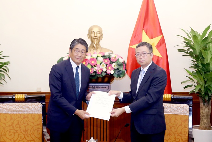 Thủ tướng Nhật Bản: Đồng hành, hỗ trợ Việt Nam khắc phục hậu quả bão lũ- Ảnh 1. Thủ tướng Nhật Bản: Đồng hành, hỗ trợ Việt Nam khắc phục hậu quả bão lũ- Ảnh 1.