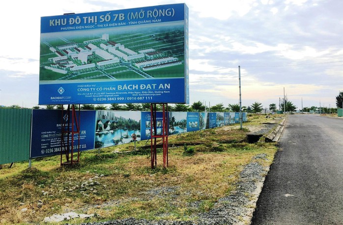 Tin mới về 3 dự án bất động sản có cả ngàn người đi đòi sổ đỏ- Ảnh 1. Tin mới về 3 dự án bất động sản có cả ngàn người đi đòi sổ đỏ- Ảnh 1.