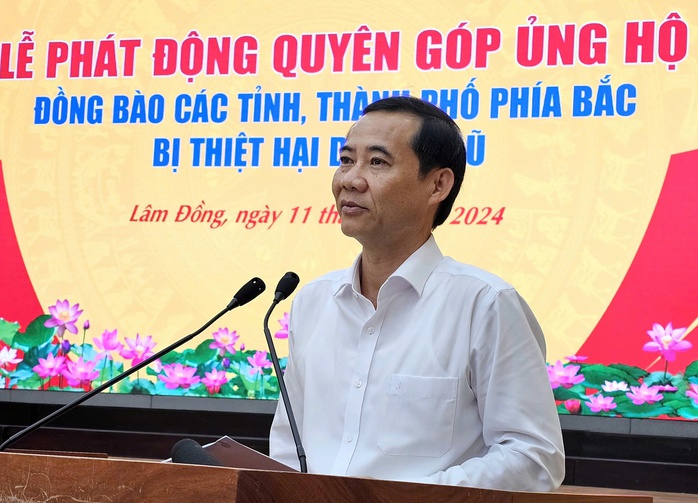 Nhiều tỉnh, thành đóng góp hỗ trợ đồng bào miền Bắc- Ảnh 2. Nhiều tỉnh, thành đóng góp hỗ trợ đồng bào miền Bắc- Ảnh 2.