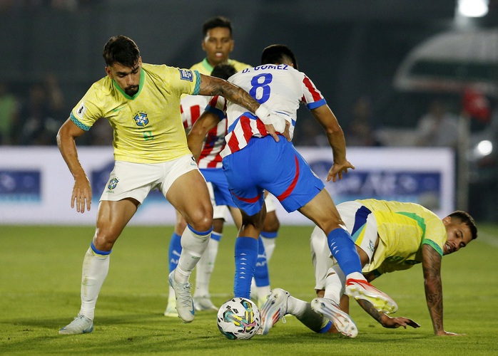 Thua 4/8 trận vòng loại World Cup, tương lai Brazil mịt mờ- Ảnh 2. Thua 4/8 trận vòng loại World Cup, tương lai Brazil mịt mờ- Ảnh 2.