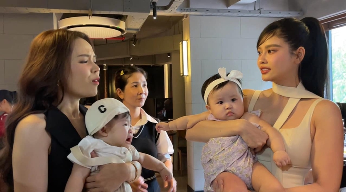 Nhiều sao và cha mẹ nuôi chúc mừng ngày vui của Sam- Ảnh 10. Nhiều sao và cha mẹ nuôi chúc mừng ngày vui của Sam- Ảnh 10.