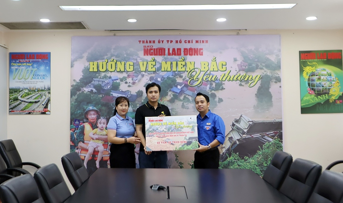 Thương hiệu ngành tóc Akuma ủng hộ 50 triệu đồng vào chương trình "Hướng về miền Bắc yêu thương"- Ảnh 1. Thương hiệu ngành tóc Akuma ủng hộ 50 triệu đồng vào chương trình "Hướng về miền Bắc yêu thương"- Ảnh 1.