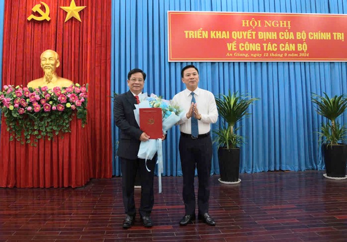 Bí thư Thành ủy Nha Trang làm Chủ tịch UBND tỉnh An Giang- Ảnh 1. Bí thư Thành ủy Nha Trang làm Chủ tịch UBND tỉnh An Giang- Ảnh 1.