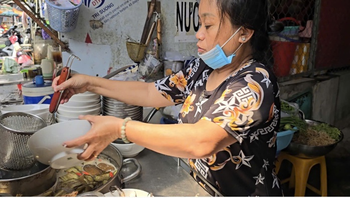 Nhiều chủ quán ăn ở TP HCM bị "Chi Cục thuế" gọi điện- Ảnh 1. Nhiều chủ quán ăn ở TP HCM bị "Chi Cục thuế" gọi điện- Ảnh 1.