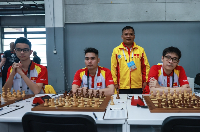 Lê Quang Liêm và Thảo Nguyên xuất trận, cờ vua Việt Nam toàn thắng vòng 2 Olympiad- Ảnh 2. Lê Quang Liêm và Thảo Nguyên xuất trận, cờ vua Việt Nam toàn thắng vòng 2 Olympiad- Ảnh 2.