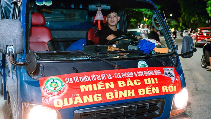 "Hướng về miền Bắc": Quảng Bình hỗ trợ hơn 8 tỉ đồng, chi viện thực phẩm, nước uống...- Ảnh 2. "Hướng về miền Bắc": Quảng Bình hỗ trợ hơn 8 tỉ đồng, chi viện thực phẩm, nước uống...- Ảnh 2.