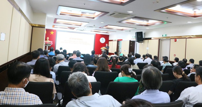 VRG quyên góp hơn 3,4 tỉ đồng ủng hộ đồng bào bị thiệt hại do bão số 3- Ảnh 2. VRG quyên góp hơn 3,4 tỉ đồng ủng hộ đồng bào bị thiệt hại do bão số 3- Ảnh 2.