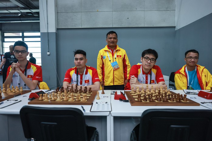Cờ vua Việt Nam khởi đầu thành công ở Olympiad 2024- Ảnh 2. Cờ vua Việt Nam khởi đầu thành công ở Olympiad 2024- Ảnh 2.
