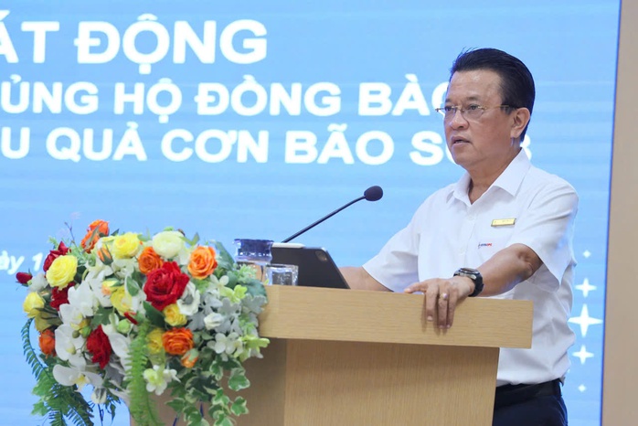 EVNCPC quyên góp gần 4,7 tỉ đồng ủng hộ đồng bào vùng bão lũ- Ảnh 1. EVNCPC quyên góp gần 4,7 tỉ đồng ủng hộ đồng bào vùng bão lũ- Ảnh 1.