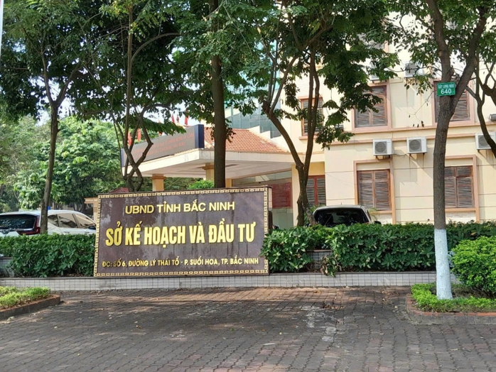 Khởi tố 3 cán bộ, cựu cán bộ Sở Kế hoạch - Đầu tư tỉnh Bắc Ninh- Ảnh 1. Khởi tố 3 cán bộ, cựu cán bộ Sở Kế hoạch - Đầu tư tỉnh Bắc Ninh- Ảnh 1.